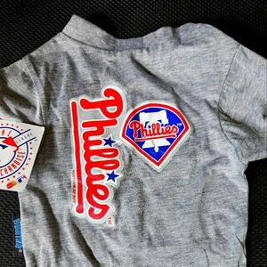 Phillies dog shirt